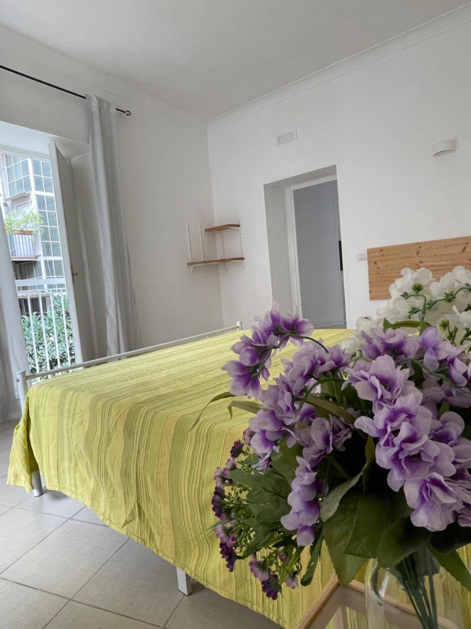 Terrazza Viviani Apartment Napoli Bagian luar foto